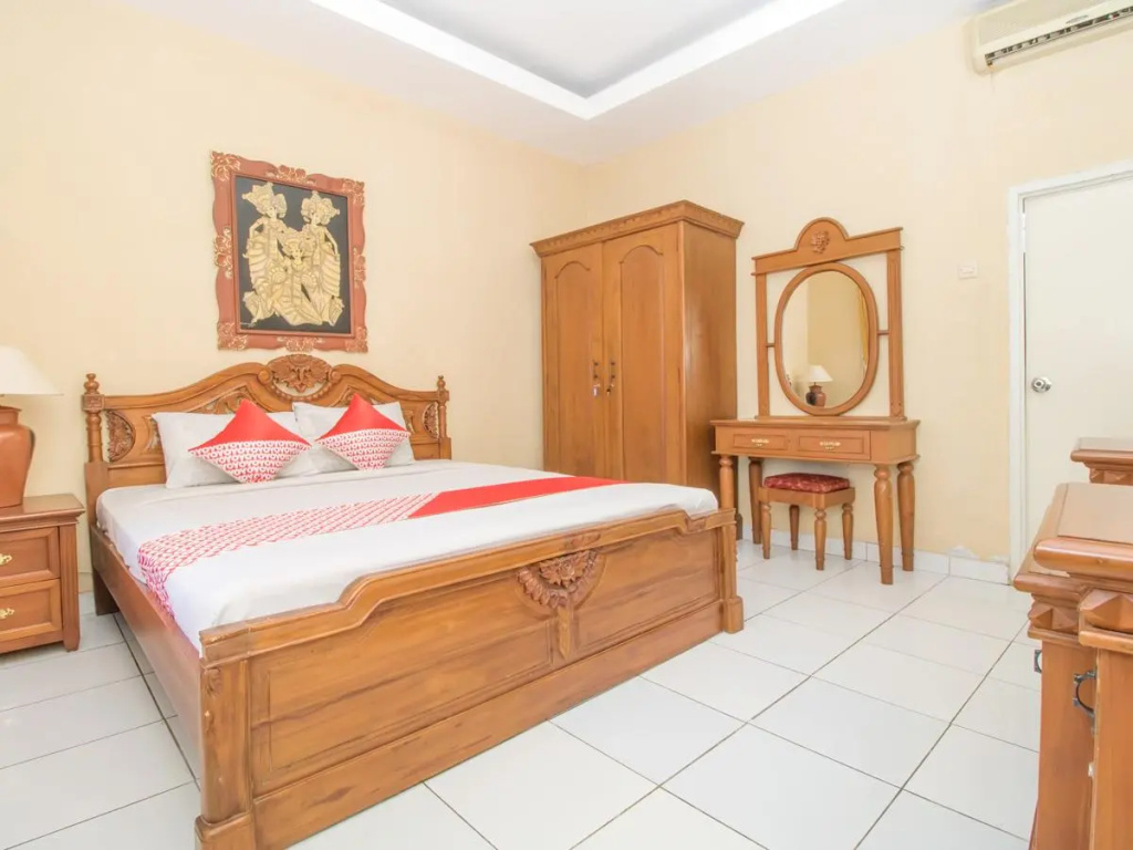 Deluxe Double room (full double bed)