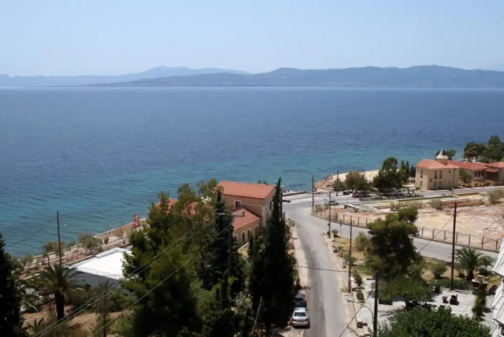 Beach & Waterfront