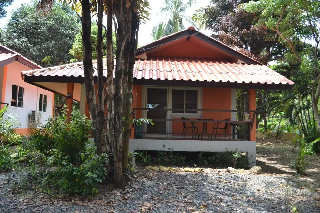 Deluxe Bungalow