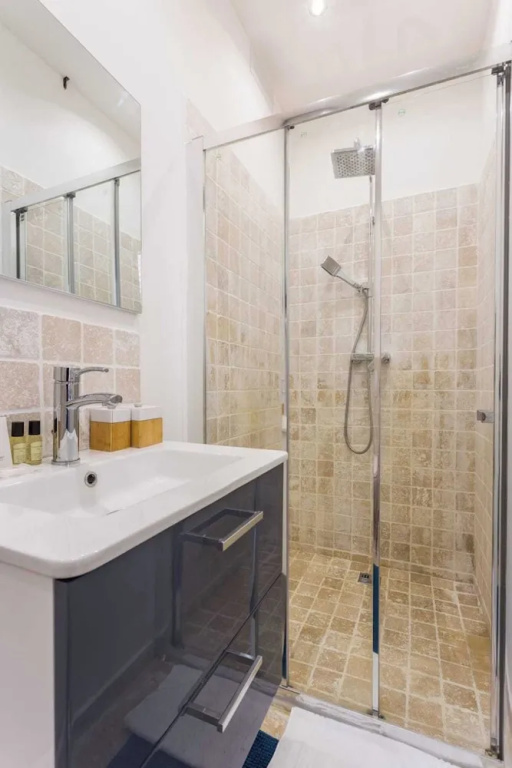 Voir la photo 4 — Cosy Apartment in Pigalle for 2 People
