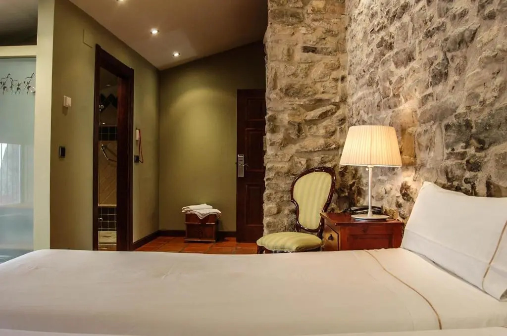 Hotel Rural Nobles De Navarra - Chambres