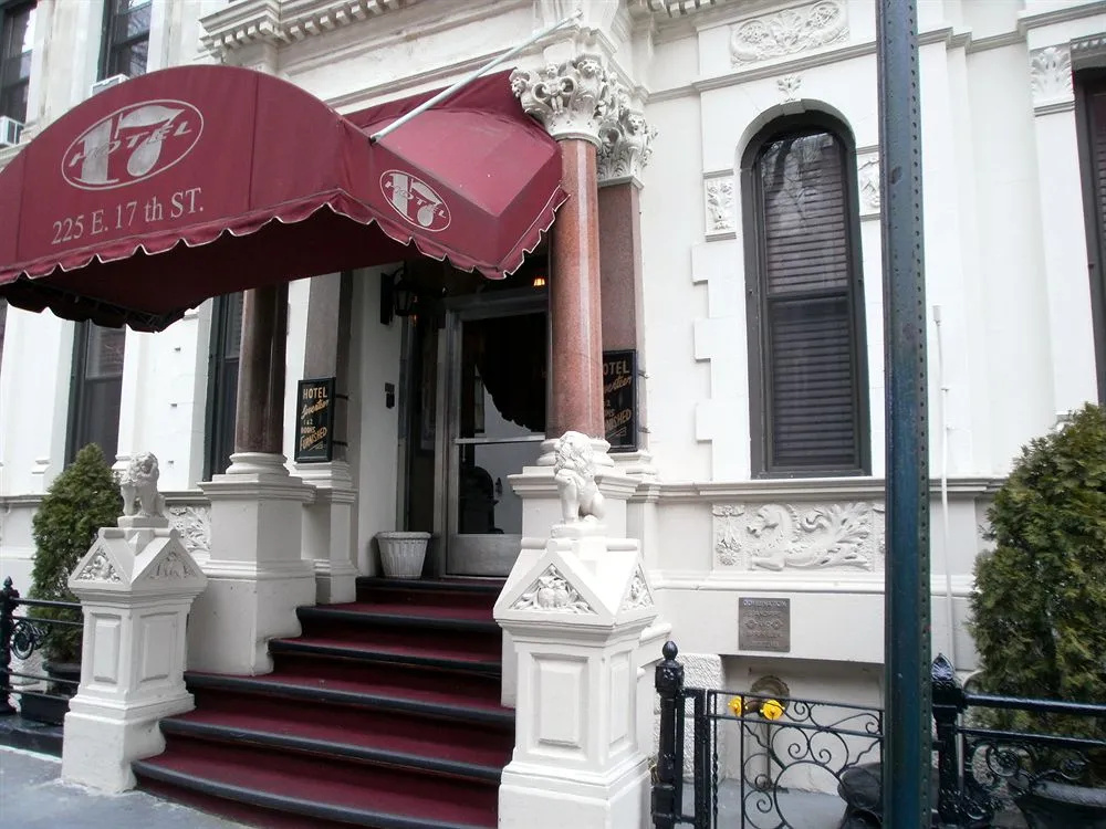 Hotel 17