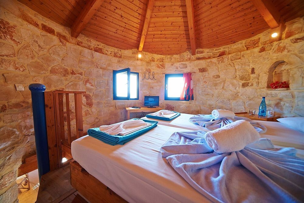 Villas Cavo Marathia 4 *