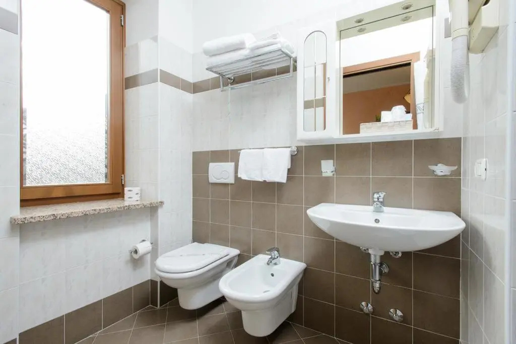 Bes Hotel Papa San Pellegrino Terme - Général