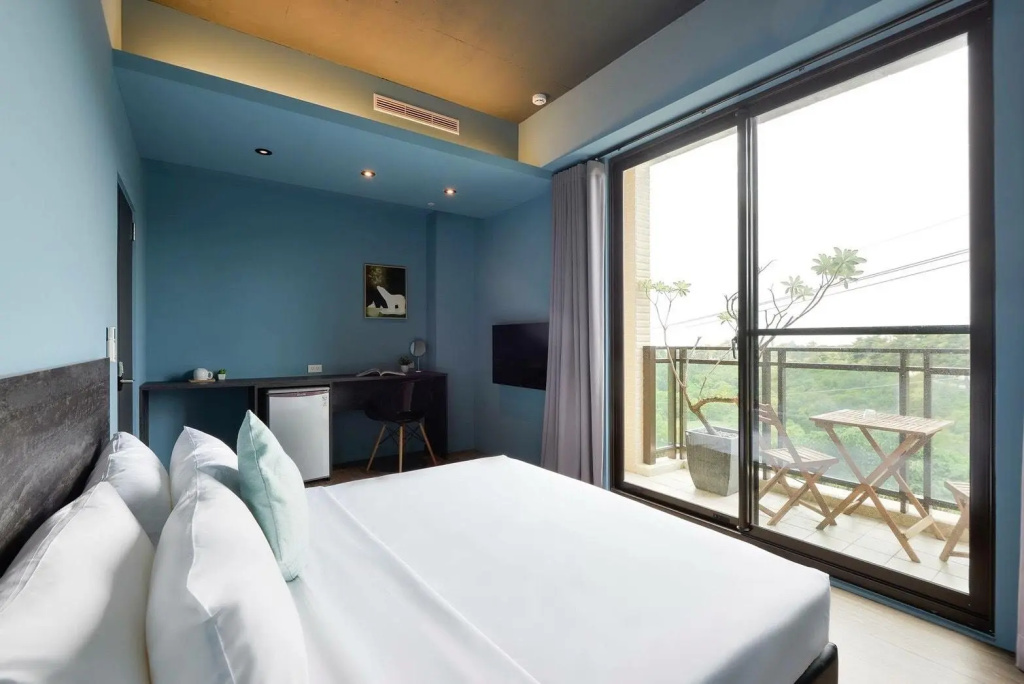 Standard Double room (full double bed)