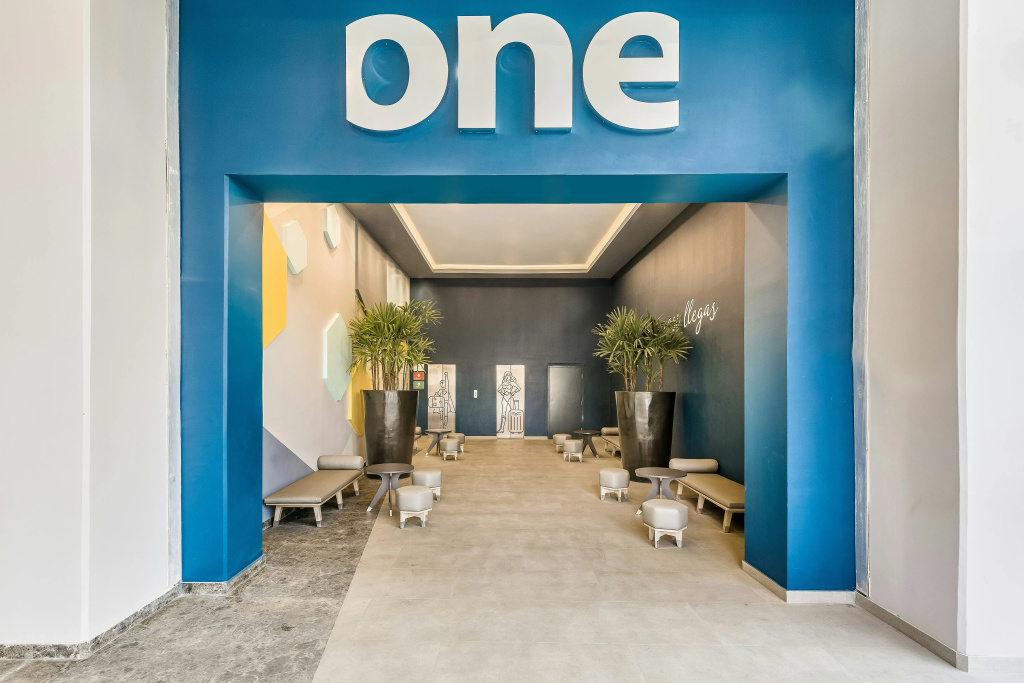 One Acapulco Costera
