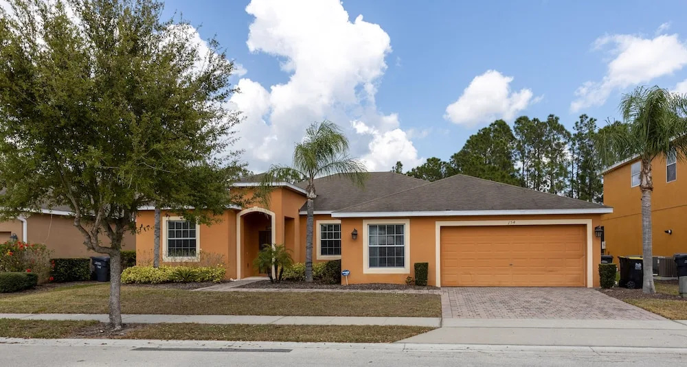 154ysd-watersong 6 Bedroom Home by RedAwning