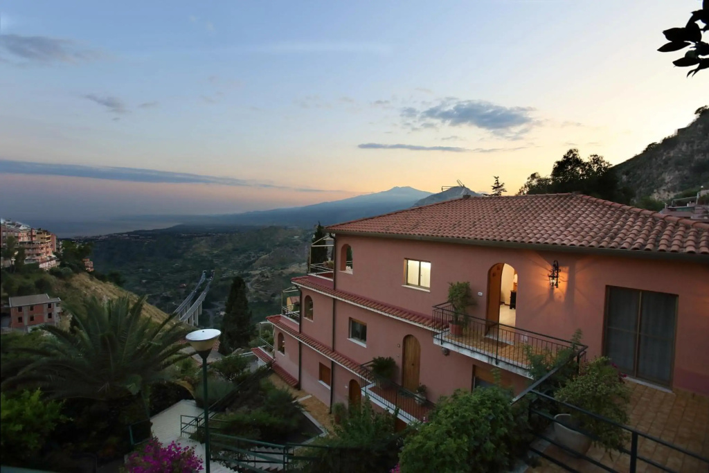 Terrazza Sull'Etna Holidays Apartment