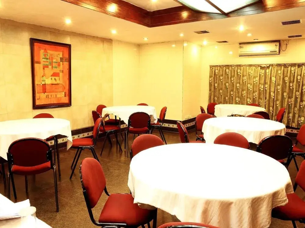 OYO 2417 Hotel Allenby Inn - Général