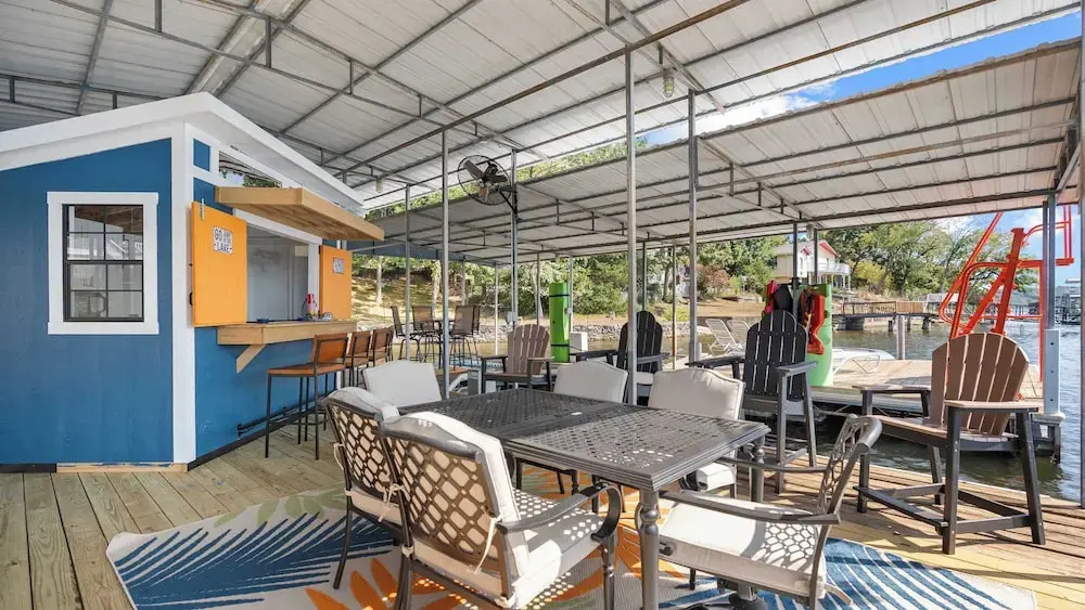Lake Home Oasis - Sleeps 18