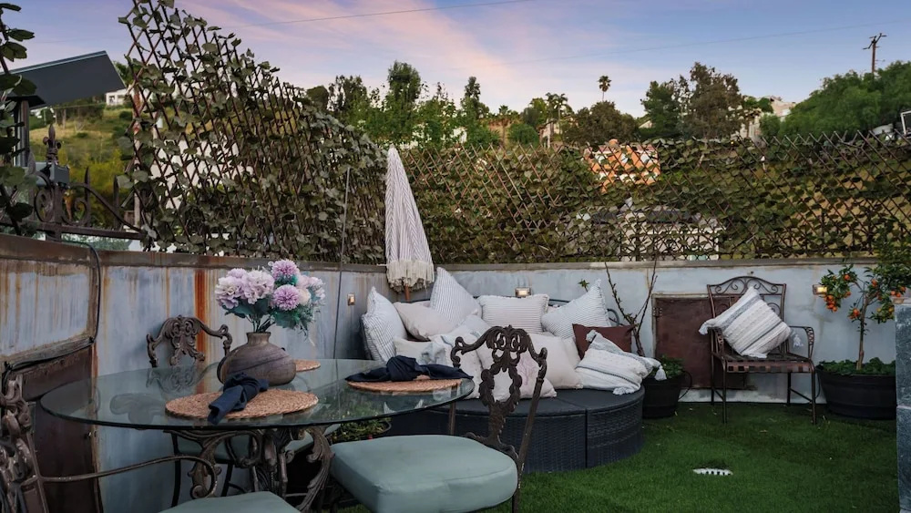 Le Petit Chateau du Jardin by Avantstay Hillside Malibu Retreat Pool + Hot Tub + Waterslide
