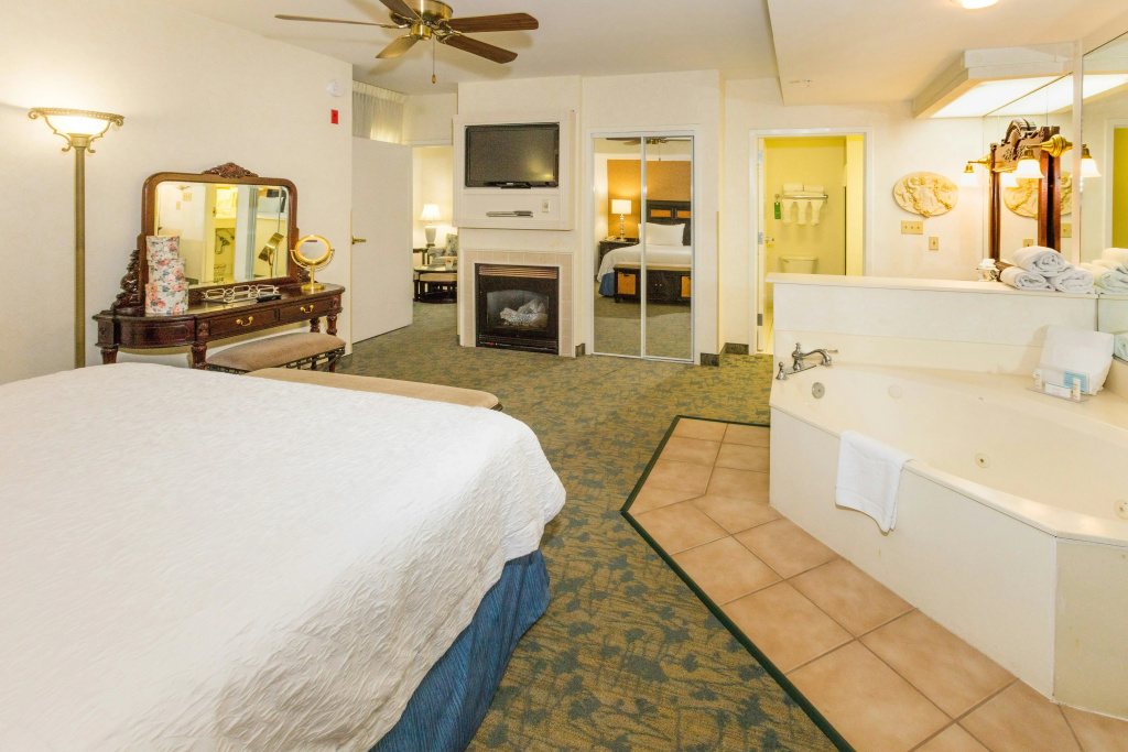 Hampton Inn and Suites Amelia Island Historic Harbor Front - Général