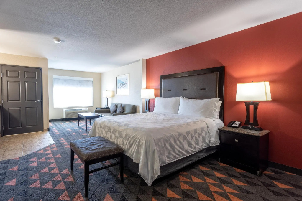 Holiday Inn Oceanside Camp Pendleton Area by IHG - Chambres
