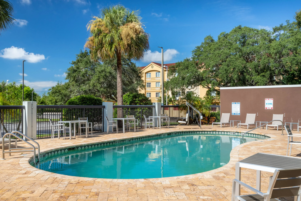 Holiday Inn Tampa North by IHG - Général