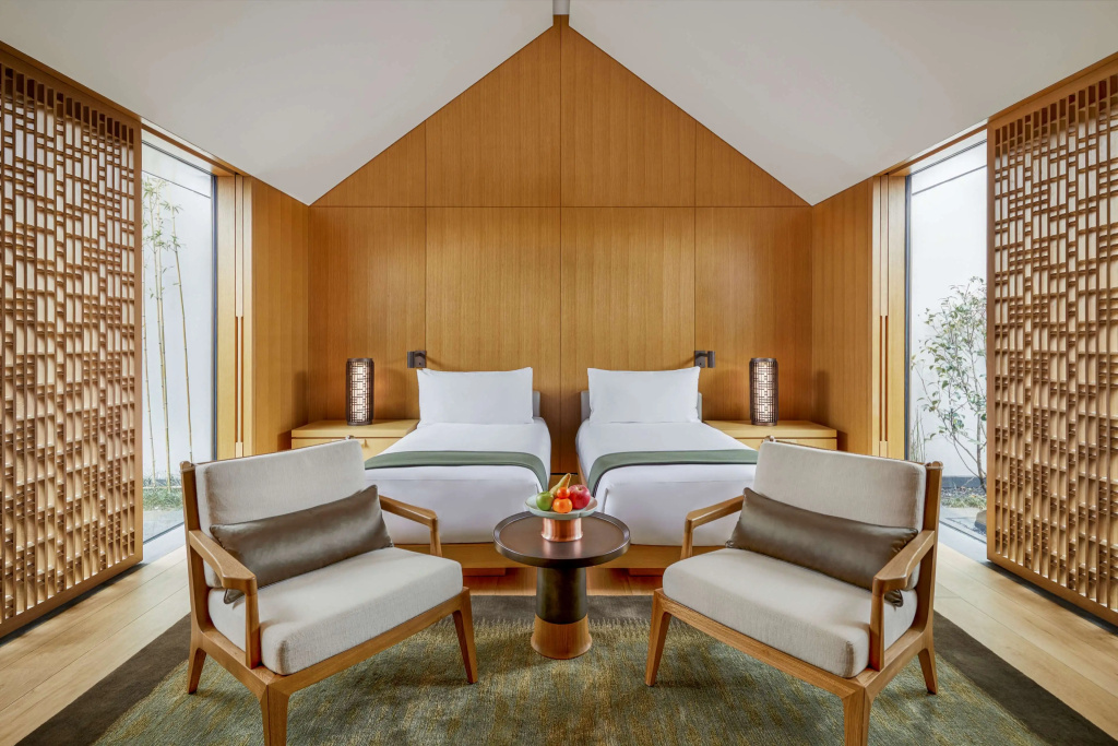 Double Suite (twin beds)