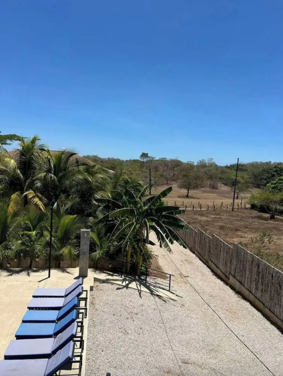 Modern 3-bedroom House With Pool Access in Playa Grande