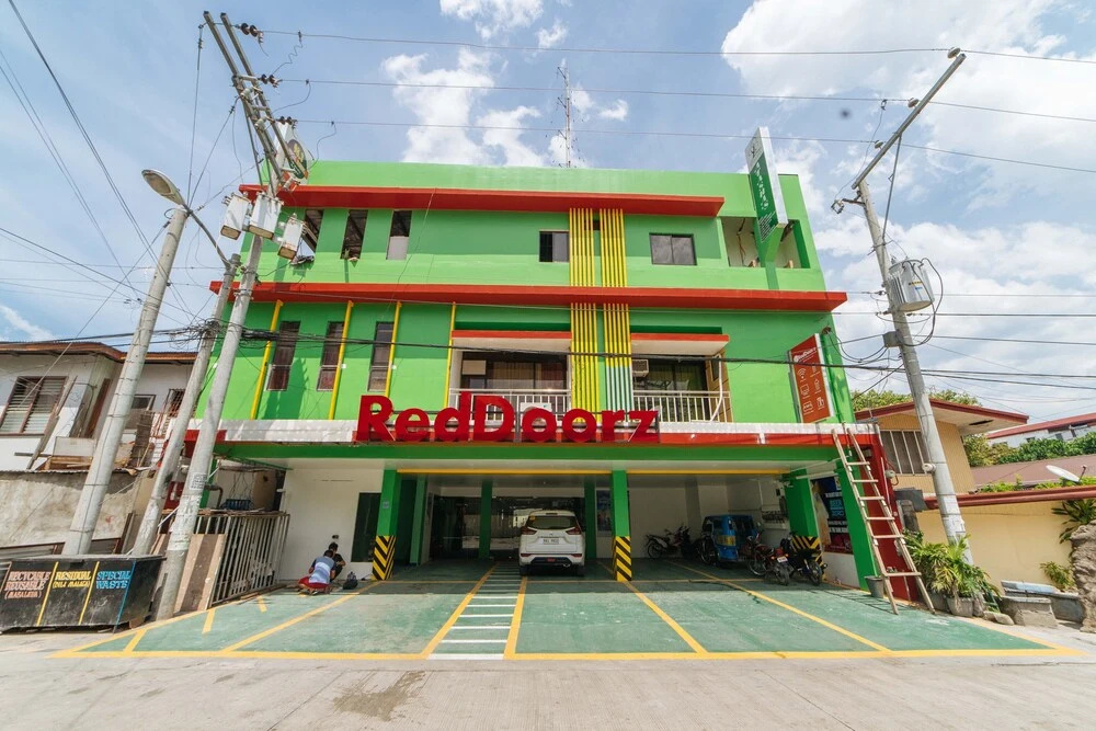 RedDoorz near Notre Dame University Gensan