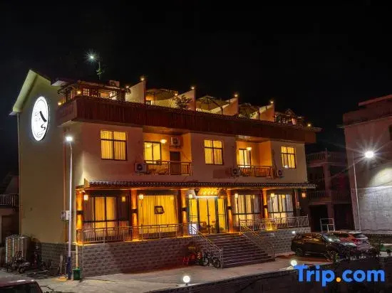 Sandaowan Homestay (Border City Chatong Scenic Area)