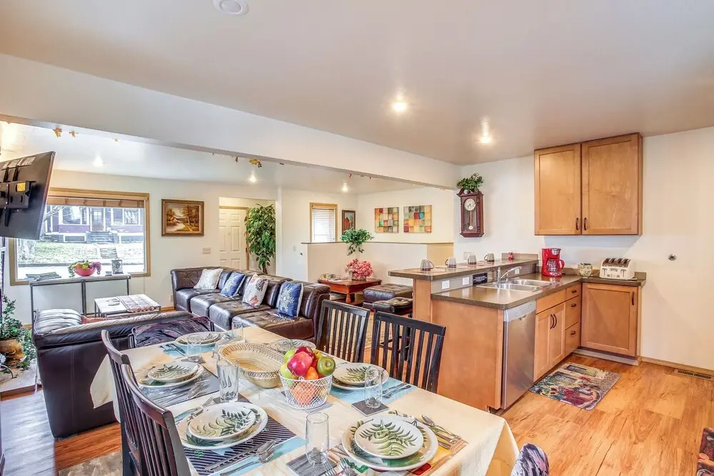Spacious Coeur d 'alene Home: Near Everything! — фото 5