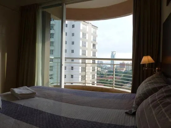 Casa Mutiara Service Apartment