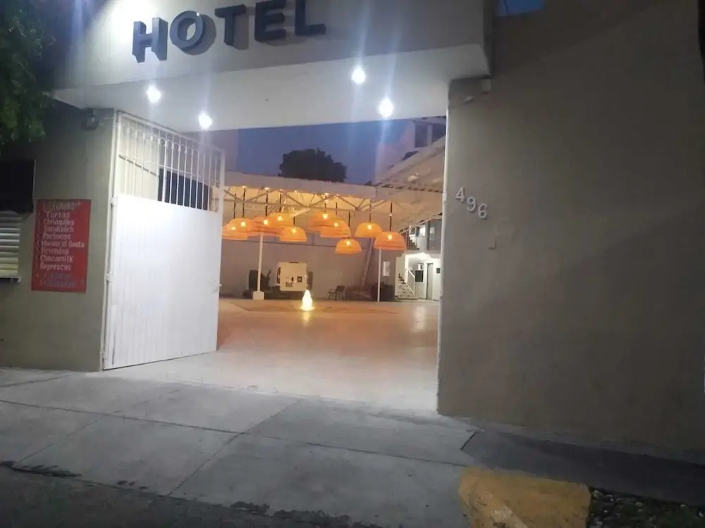 Hotel Caracoles Colima