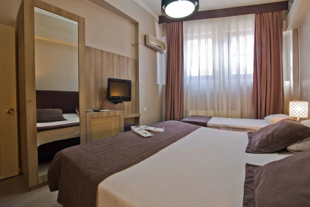 Отель Hotel Prinkipos в Адаларе