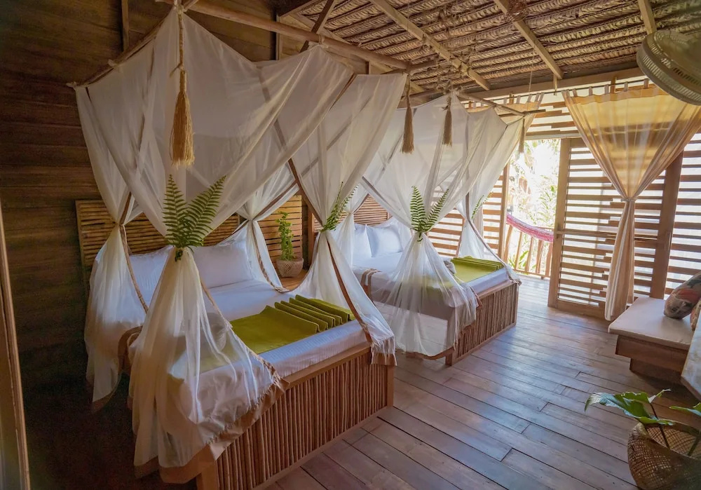 Comfort room