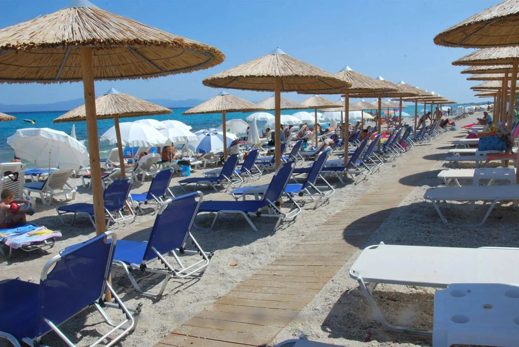 Naias Beach Hotel - Général