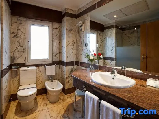 Hotel Zenit Dos Infantas - Chambres