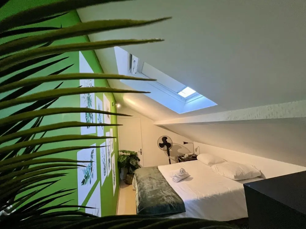 Voir la photo 2 — Quiet & Stylish Home With Garden