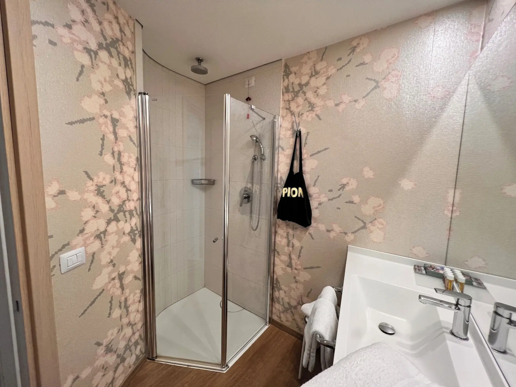 Ark Hotel - фото 9