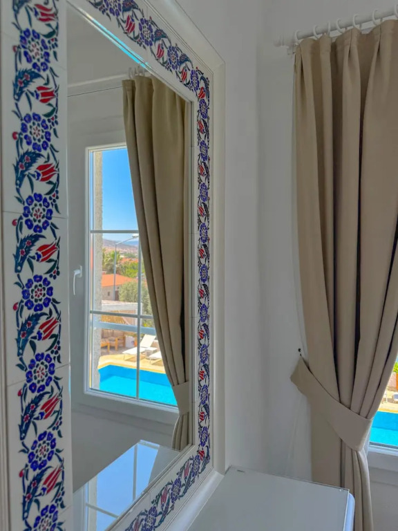 Двухместный номер Standard с видом на город двуспальная кровать в Balambaka Hotel Alacati