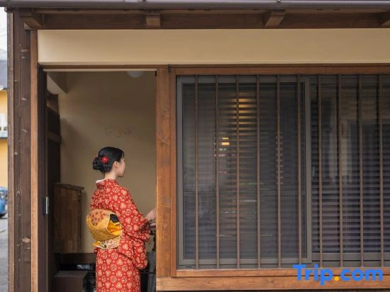 Authentic 120yr Machiya・ Near Kinkakuji・4 Guests