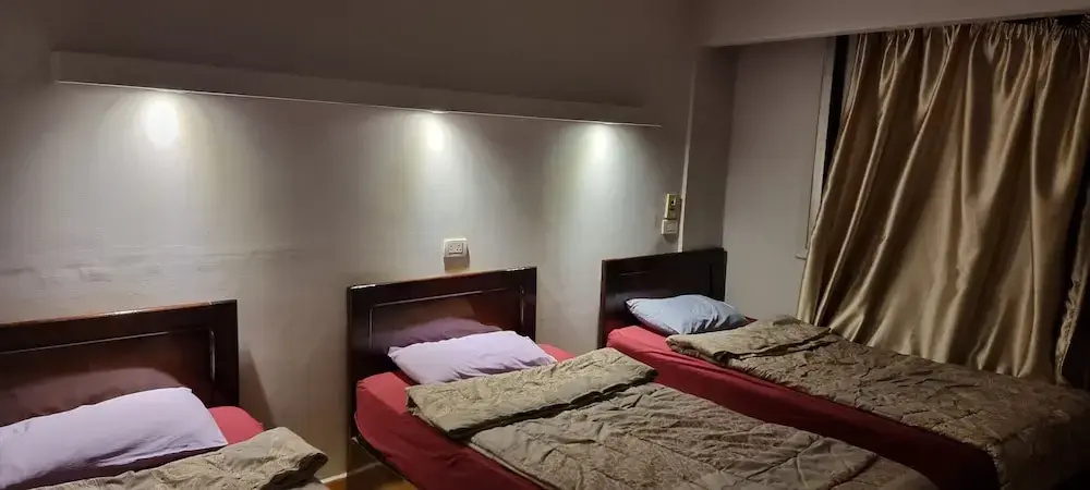 Economy room
