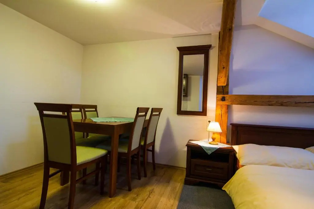 Apartmány Centrum with Garage - Chambres