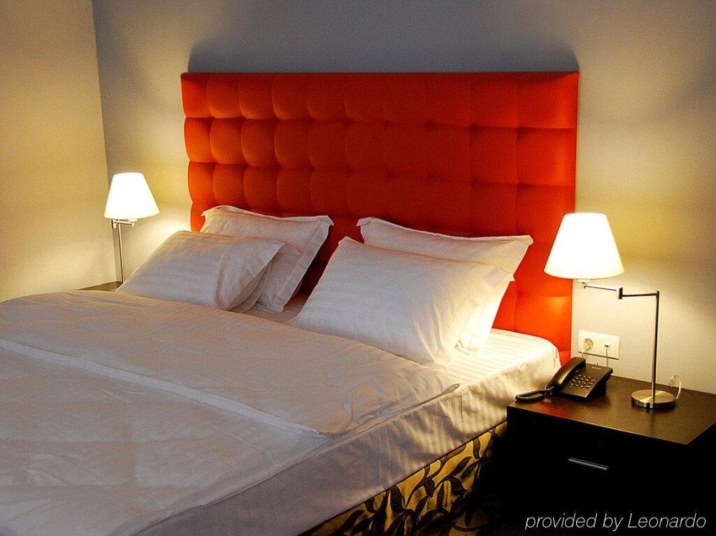 Bontiak Hotel by null