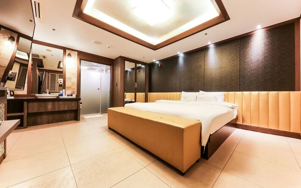 Hotel J-TOP Cheonan - фото 6