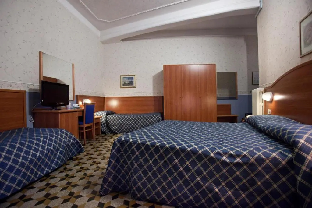Hotel Emmaus - Chambres