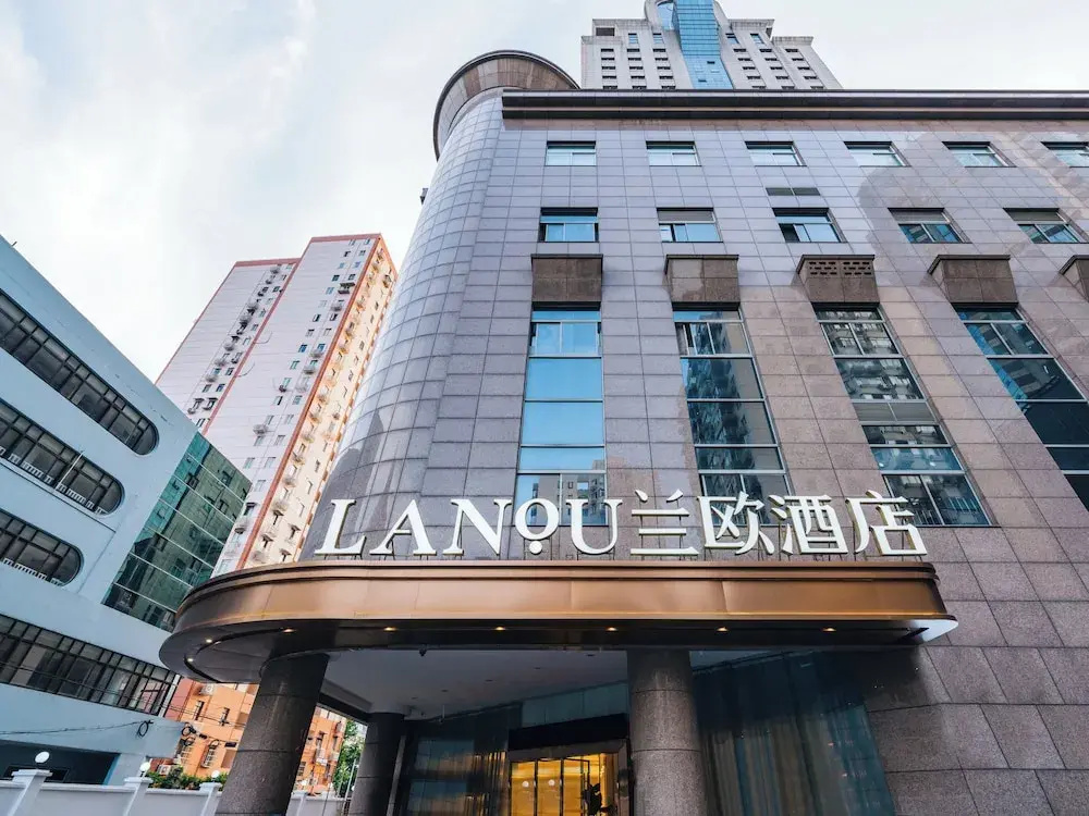 Shanghai Lujiazui BaBaiBan LANOU Hotel