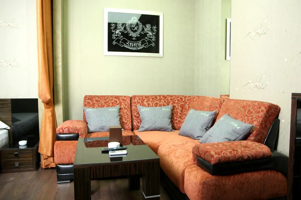 Полулюкс в Отель Roma Yerevan & Tours