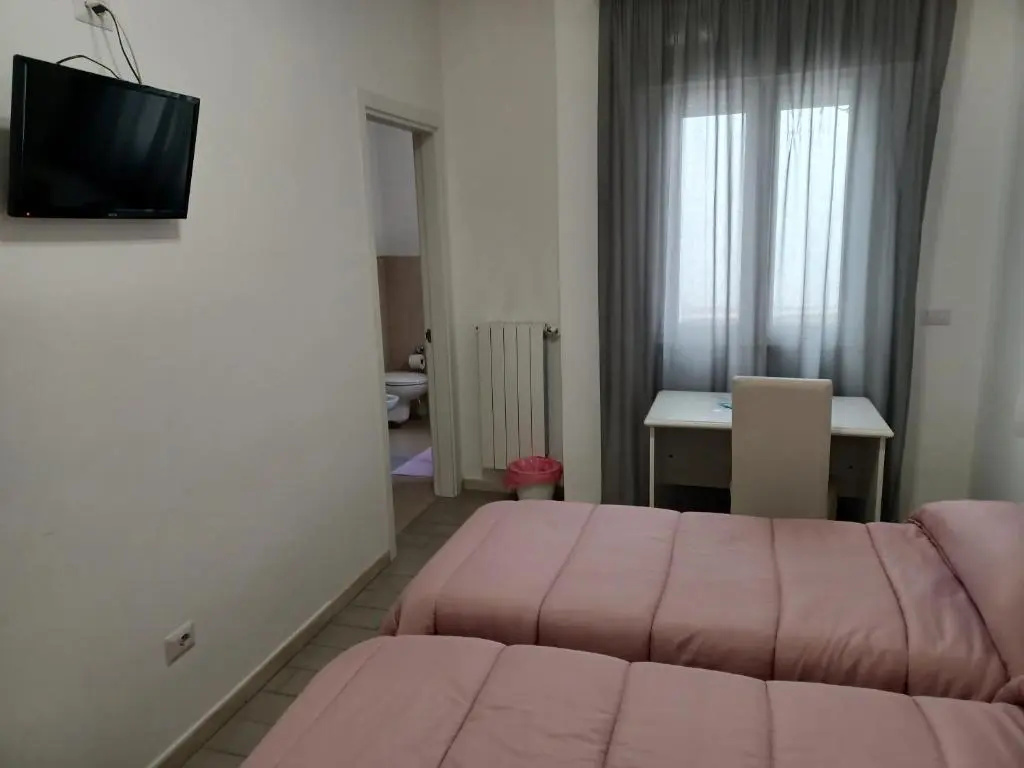 Standard Double room (twin beds)