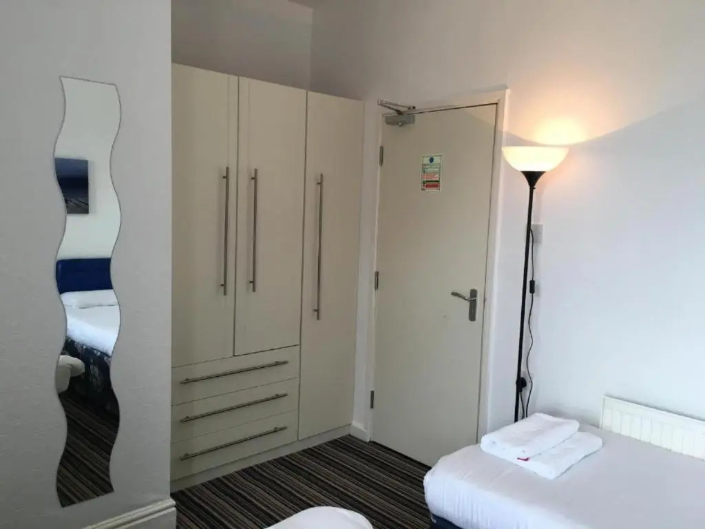 Standard Double room (full double bed)