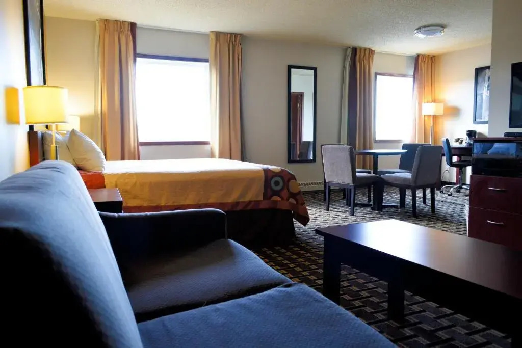 Super 8 Fox Creek - фото 19