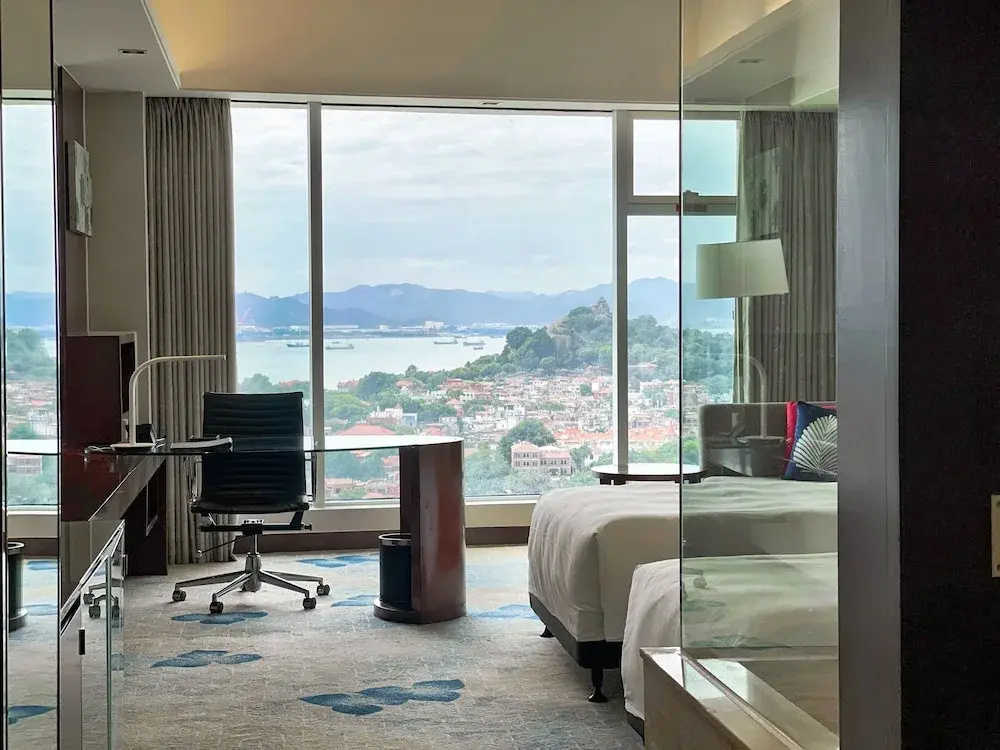Standard Double Club room (twin beds)