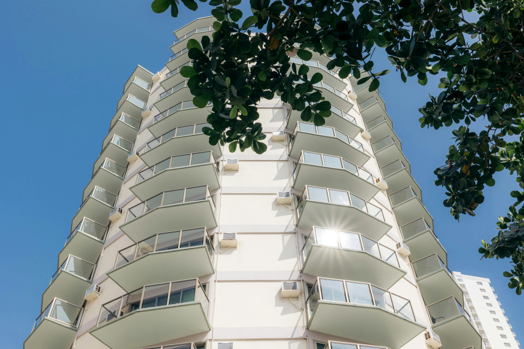Waikiki Circle Hotel