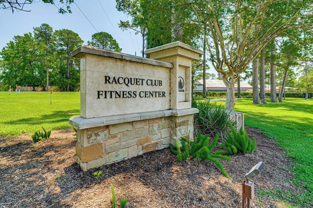 Lake Conroe Waterfront in Walden! Lovely 4 Bdrm!