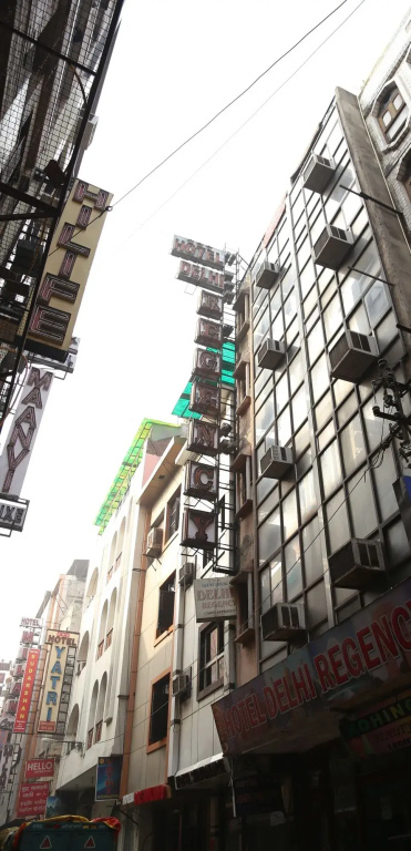 Hotel Delhi Regency