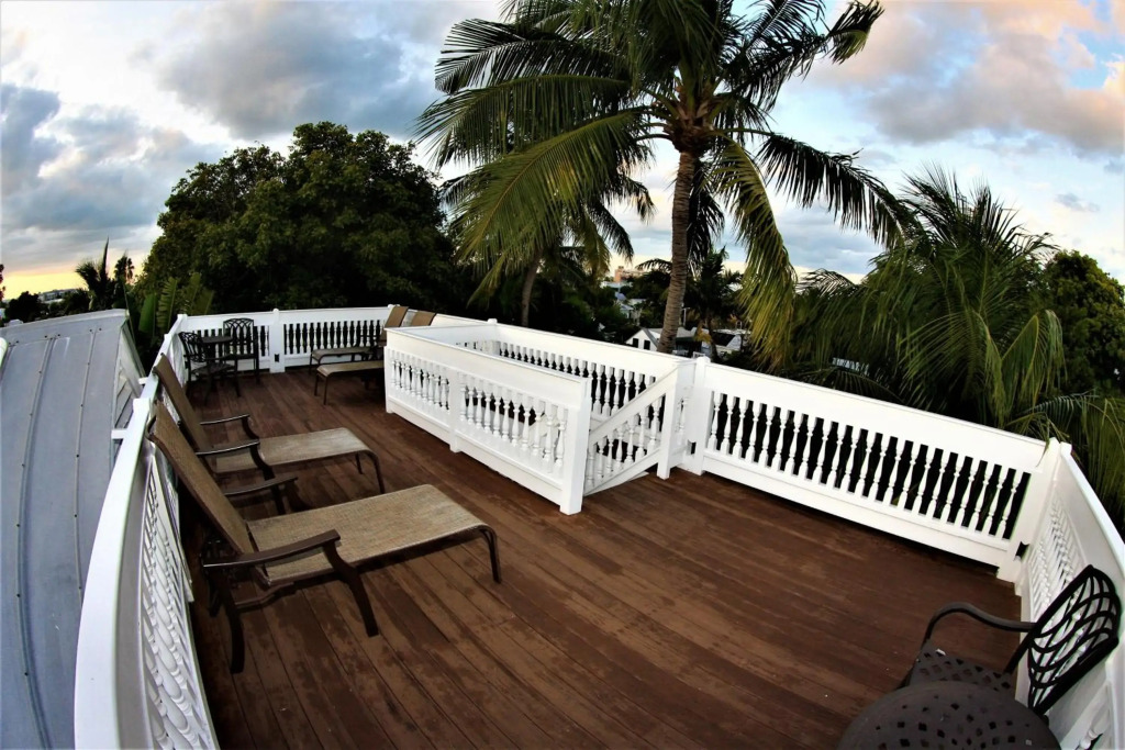 The Island Suite by null