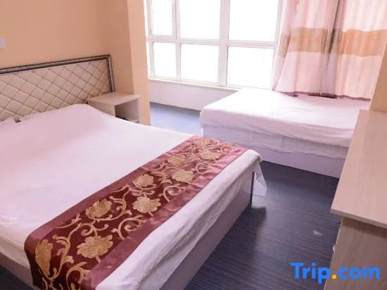 Standard Double Family room (twin beds)