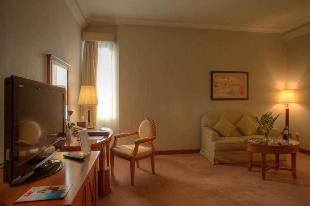 Al Diar Capital Hotel